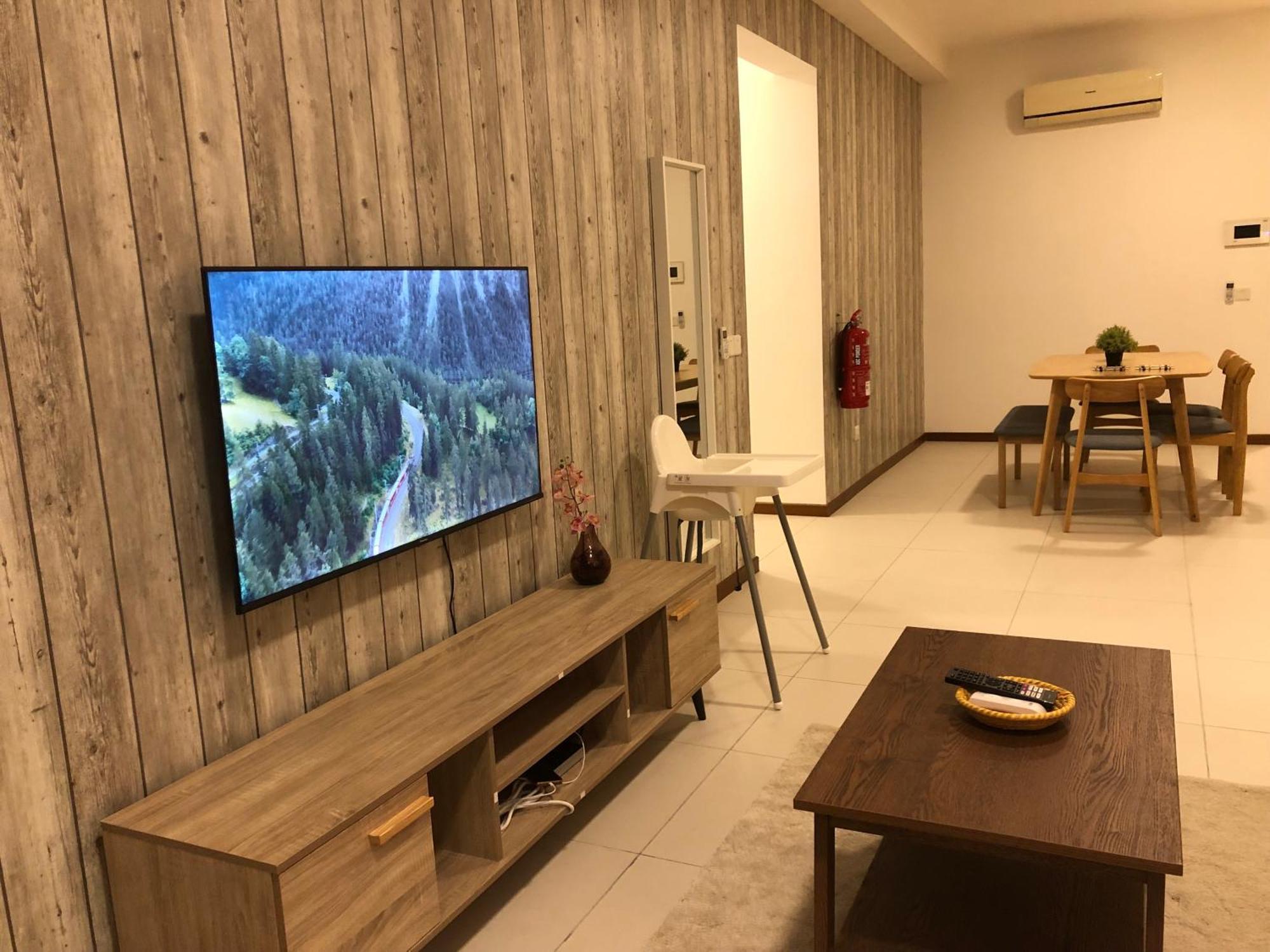 Seaview Water Purify Cozy Comfortable For Short & Long Stay In The Landmark By Katana George Town Exterior photo