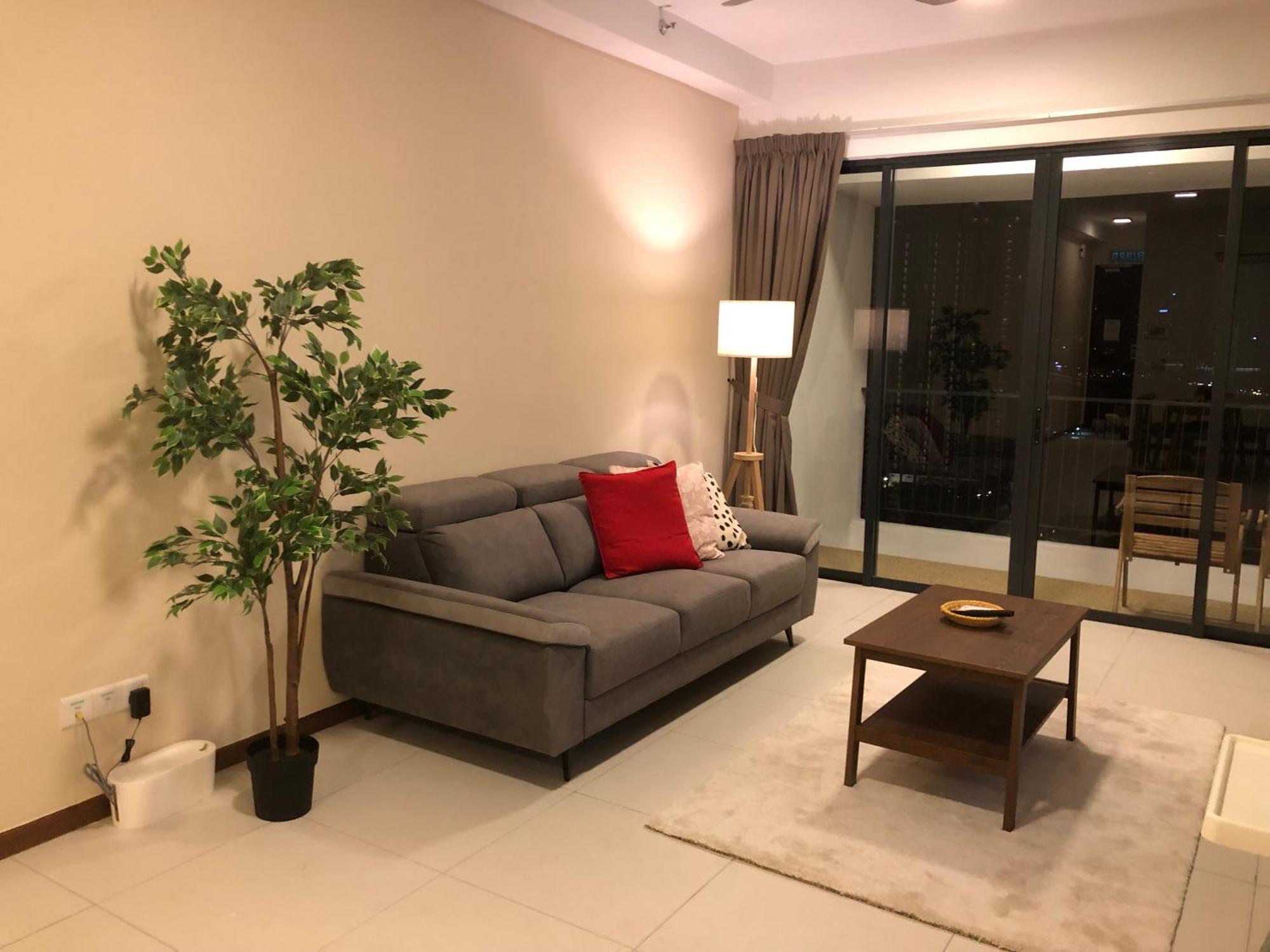 Seaview Water Purify Cozy Comfortable For Short & Long Stay In The Landmark By Katana George Town Exterior photo